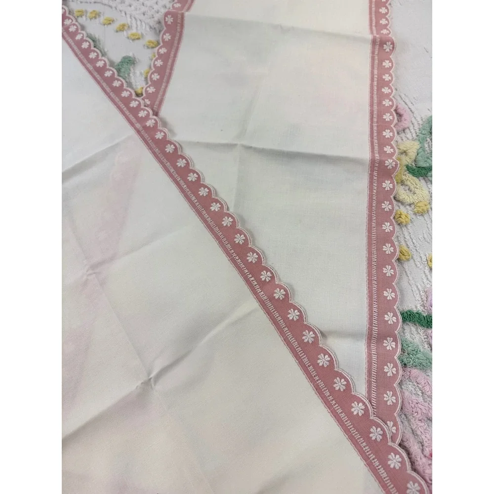 Vintage White Linen Table Runners Pink Scalloped Floral Embroidered Edge set 2